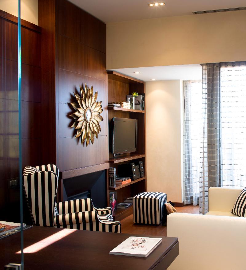 Repubblica Firenze Luxury Apartments | Una Esperienze Florença Exterior foto